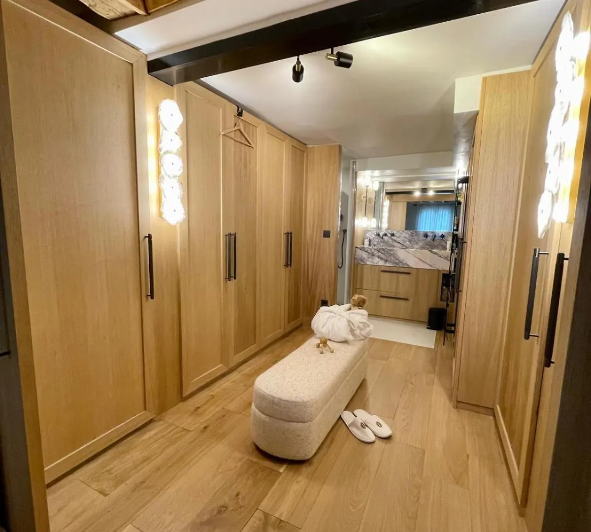 Luxueux Appartement, Avec Terrasse Vue Champs-elysees *