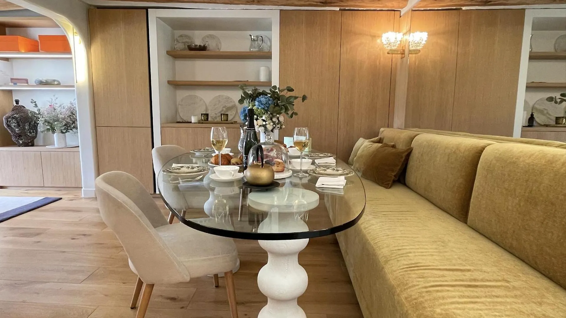Luxueux Appartement, Avec Terrasse Vue Champs-elysees Paris
